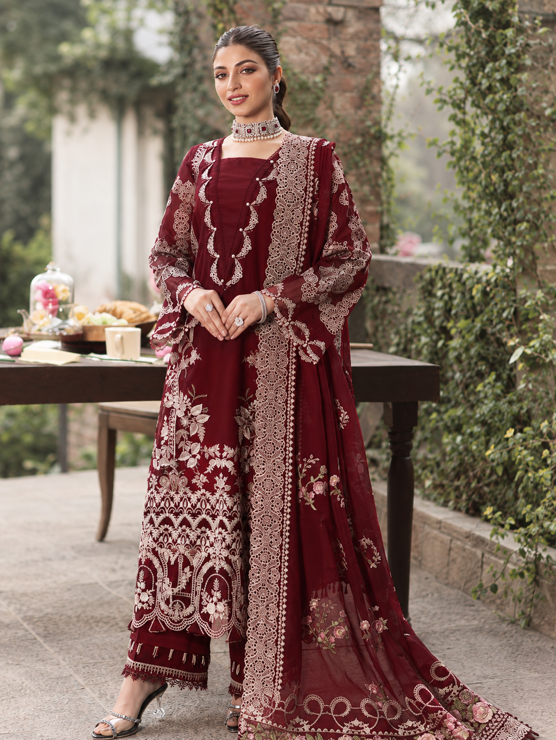KAHF | 3pc Embroidery Dhanak